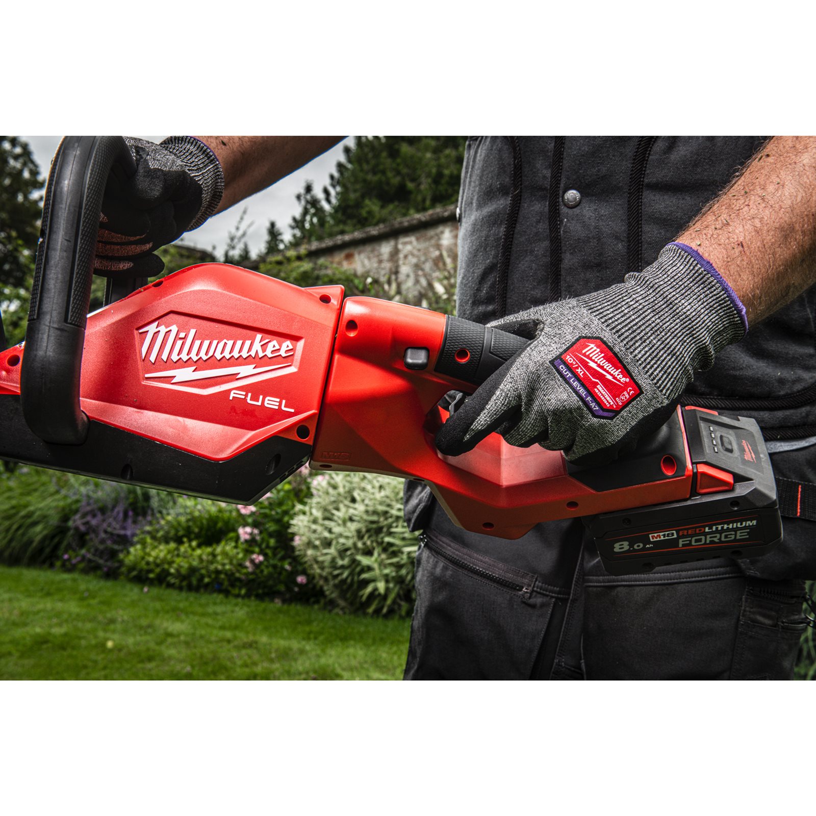 Trimmer pentru gard viu 75 cm M18 FUEL Milwaukee M18 FHET75G2-0 - detaliu 1