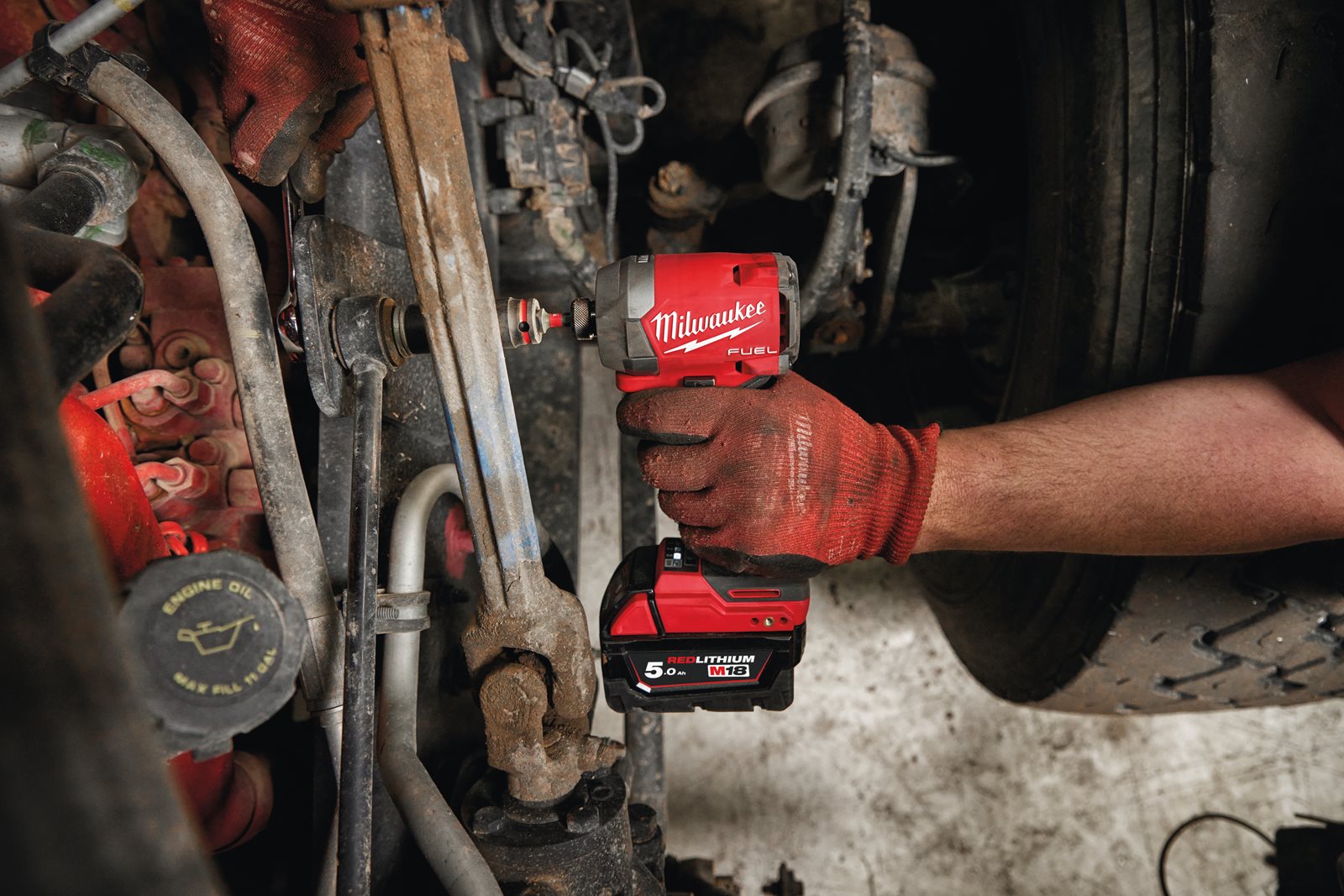 Mașină de înșurubat cu impact 1/4" Hex M18 FUEL Milwaukee M18 FID3-0X - in utilizare 10