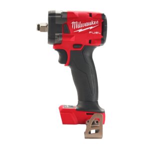 Cheie de impact 1/2" M18 FUEL compactă cu inel de fixare Milwaukee M18 FIW2F12-0X