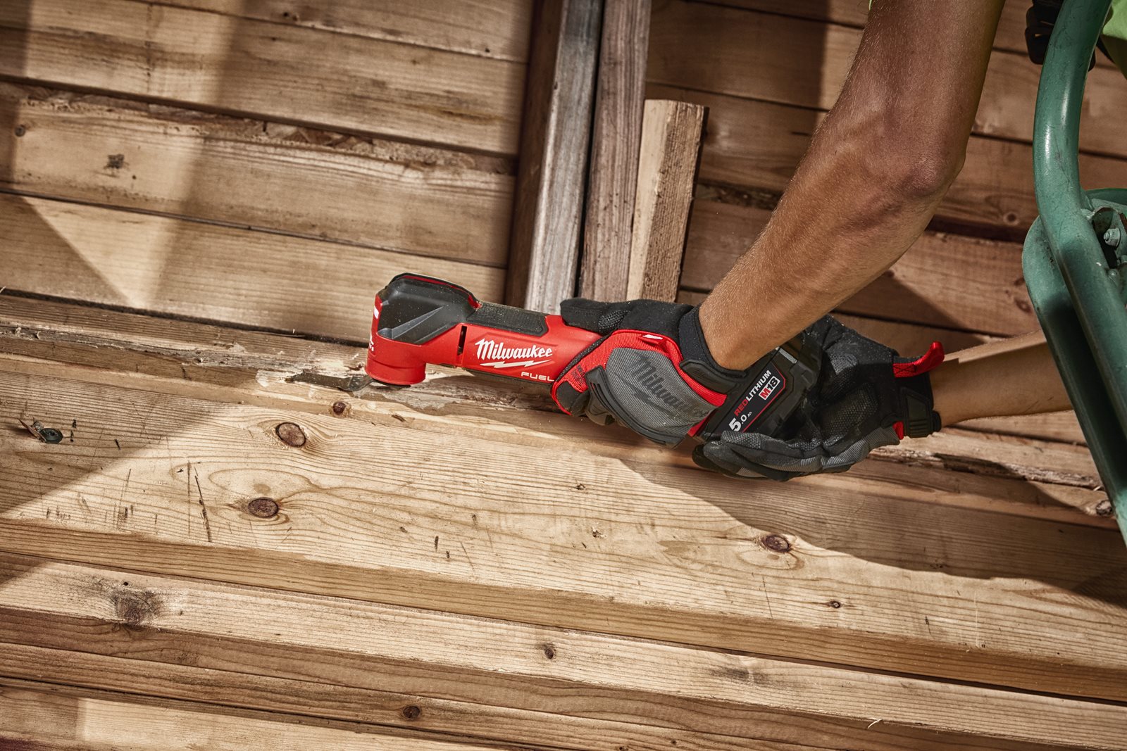 Unealtă multifuncțională M18 FUEL Milwaukee M18 FMT-0X - in utilizare 13