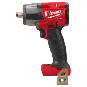 Cheie de impact 1/2" M18 FUEL, cuplu mediu și inel de fixare Milwaukee M18 FMTIW2F12-0