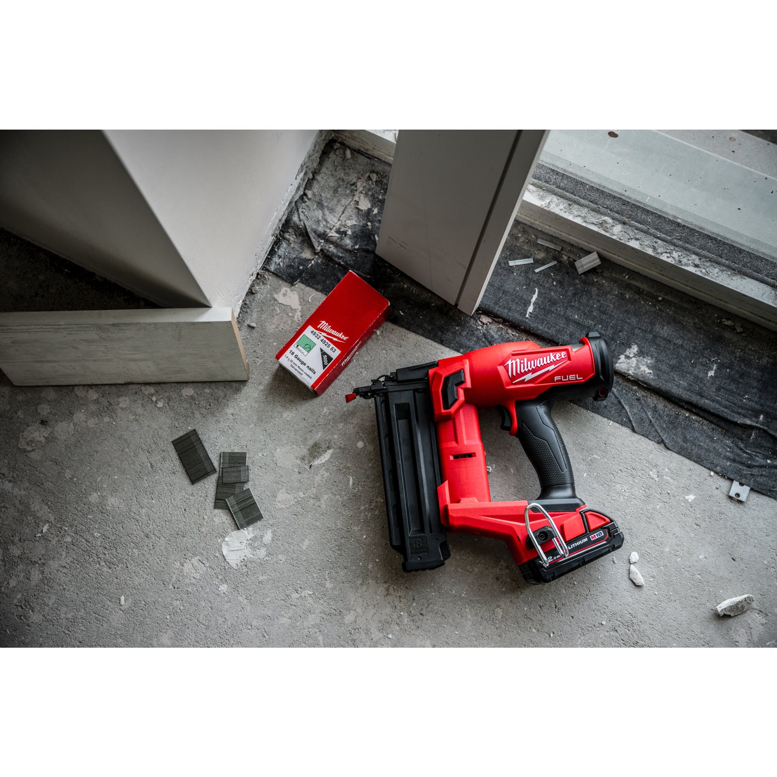 Pistol pentru cuie M18 FUEL 18 GS Milwaukee M18 FN18GS-202X - detaliu 1