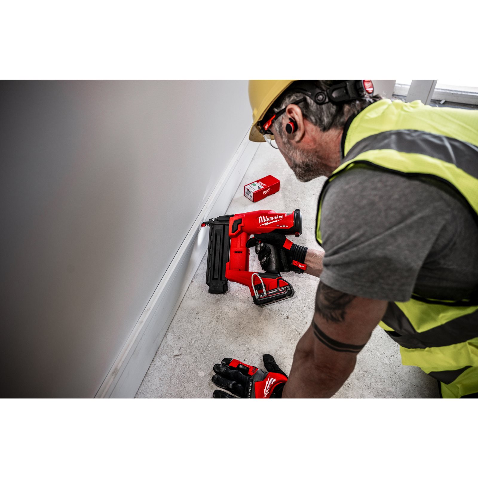 Pistol pentru cuie M18 FUEL 18 GS Milwaukee M18 FN18GS-202X - detaliu 2