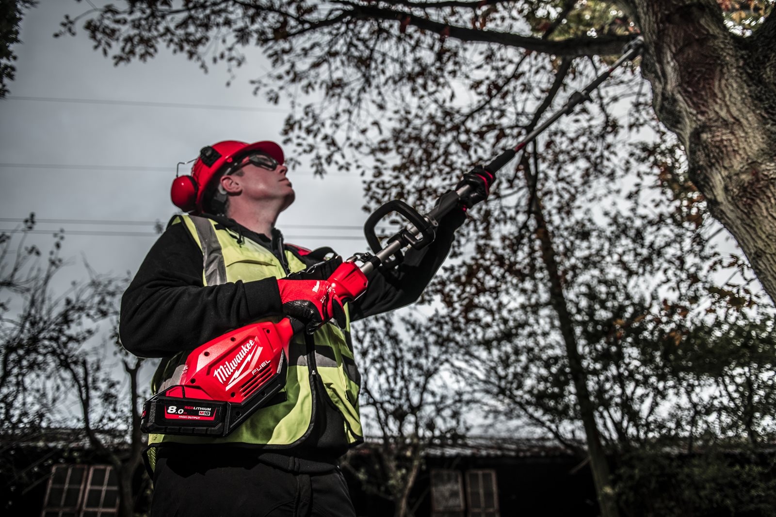 Atașament fierăstrău emondor QUIK-LOK Milwaukee M18 FOPH-CSA - in utilizare 6