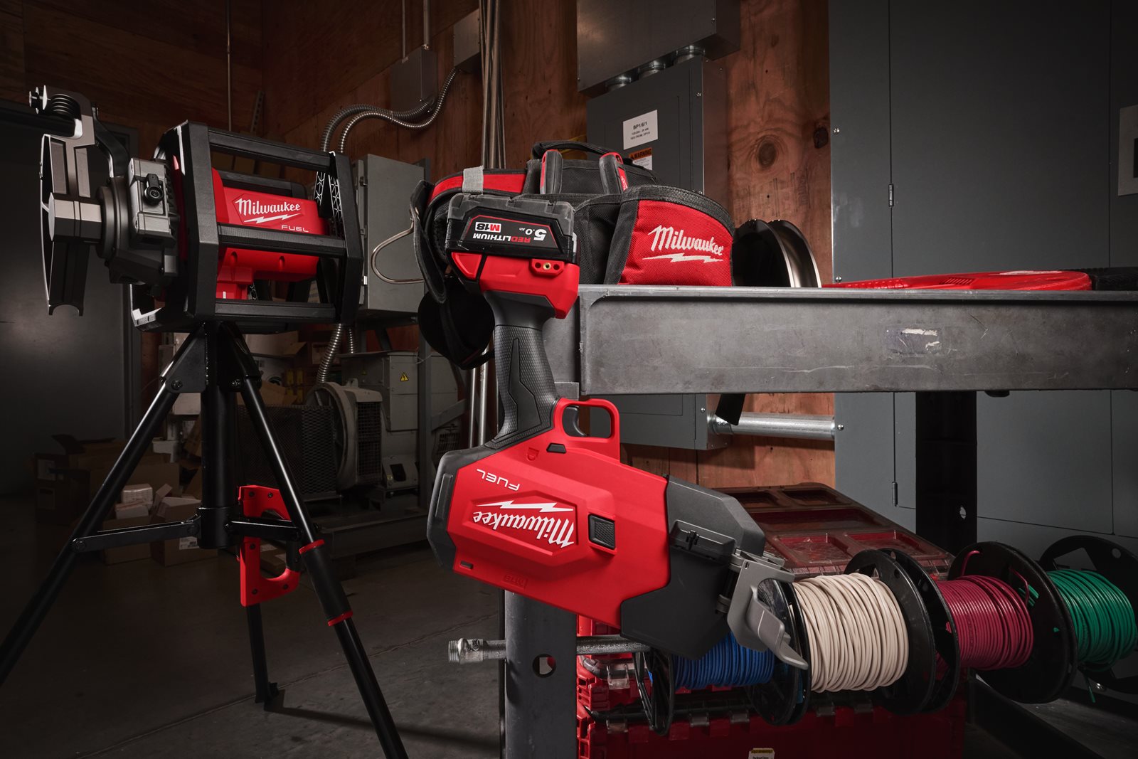 Tăietor țeavă de oțel M18 FUEL Milwaukee M18 FPCS-0 - in utilizare 8