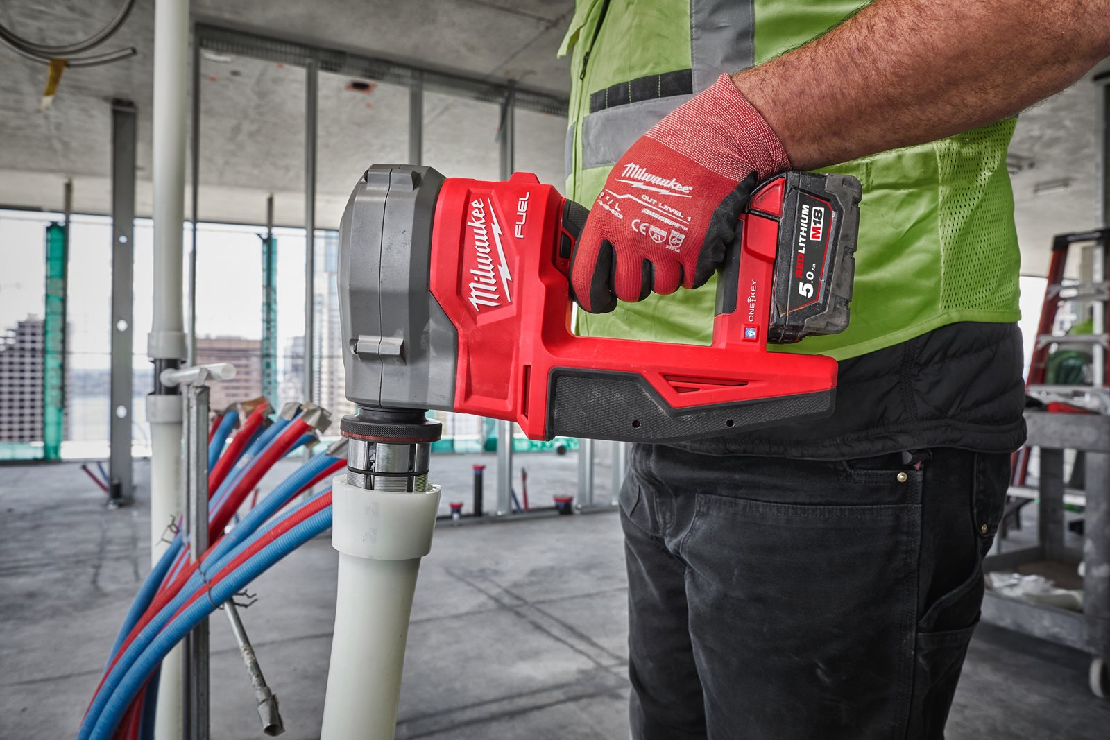 Dispozitiv expandare M18 FUELUPONOR Q&E Milwaukee M18 FPXP-0C - in utilizare 6