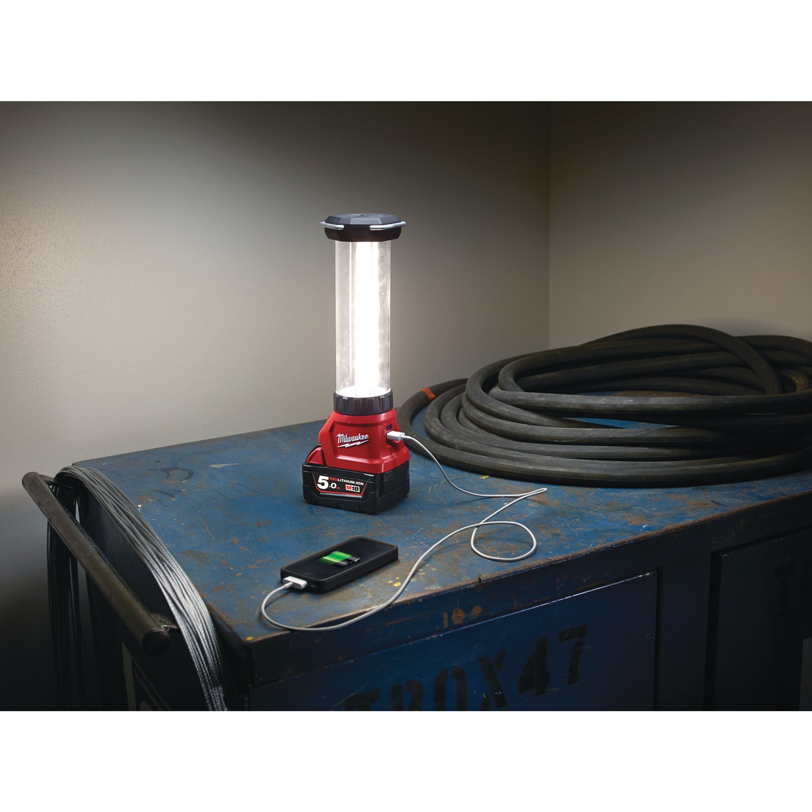 Lampă LED M18 Milwaukee M18 LL-0 - detaliu 3