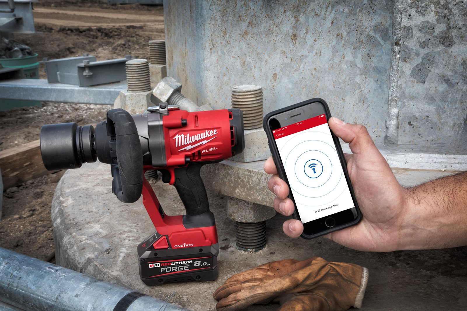 Cheie de impact 1" ONE-KEY M18 FUEL, cuplu ridicat și inel de fixare Milwaukee M18 ONEFHIWF1-0X 4933459732 - in utilizare 10