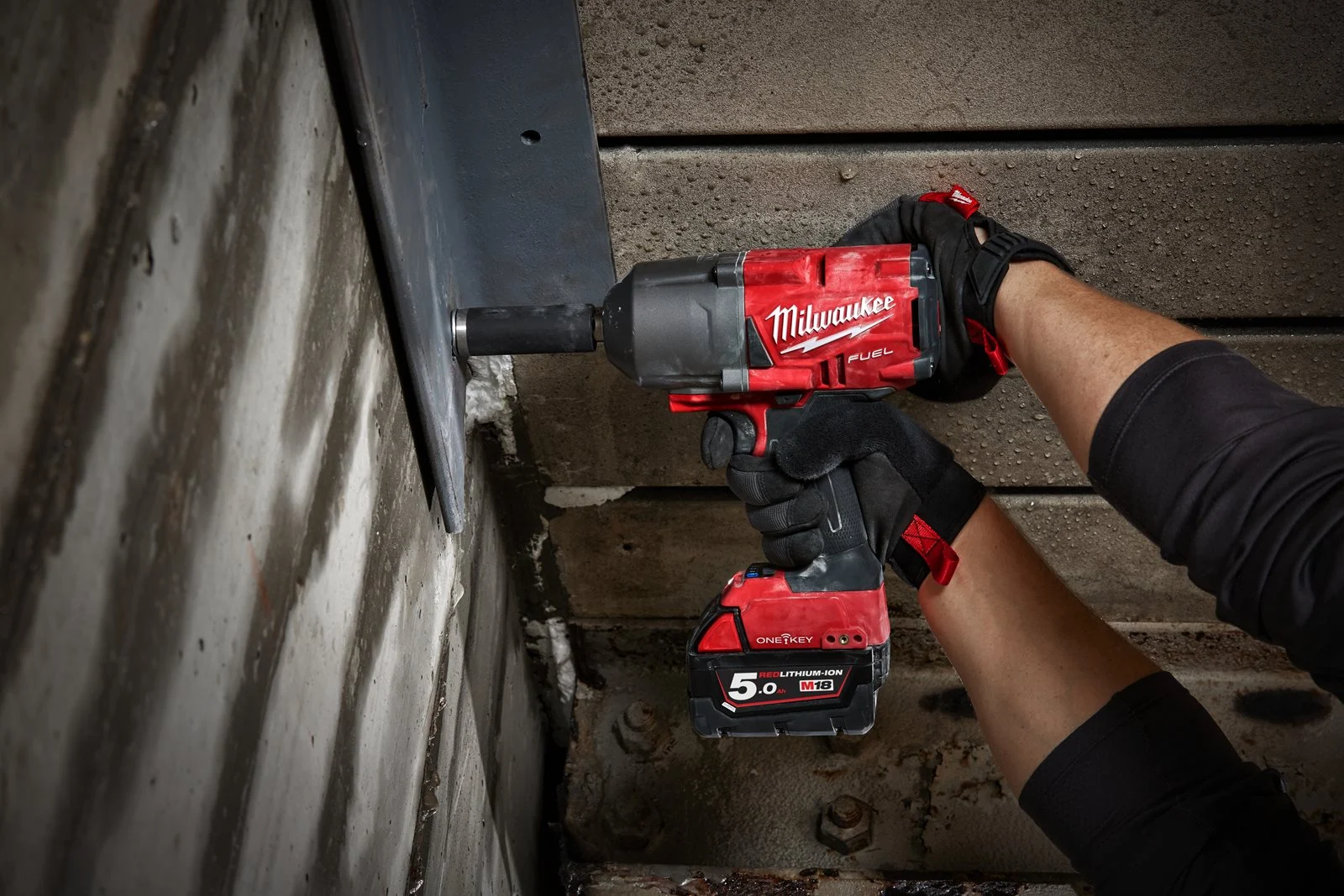 Set scule M18 FUEL Milwaukee M18 FPP3AK-523B - in utilizare 2