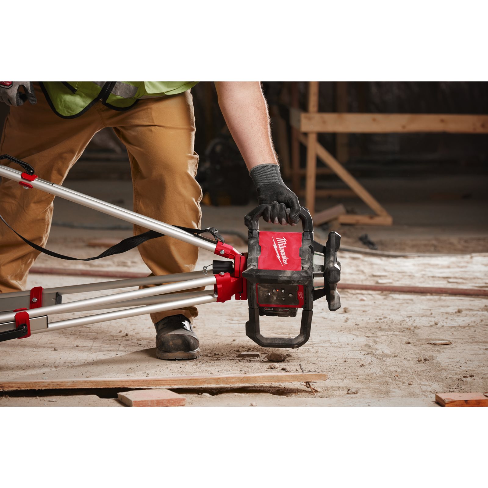 Nivelă laser verde rotativă, orizontală și verticală M18 300 m cu ONE-KEY Milwaukee M18 RLOHVG300-501C - detaliu 1