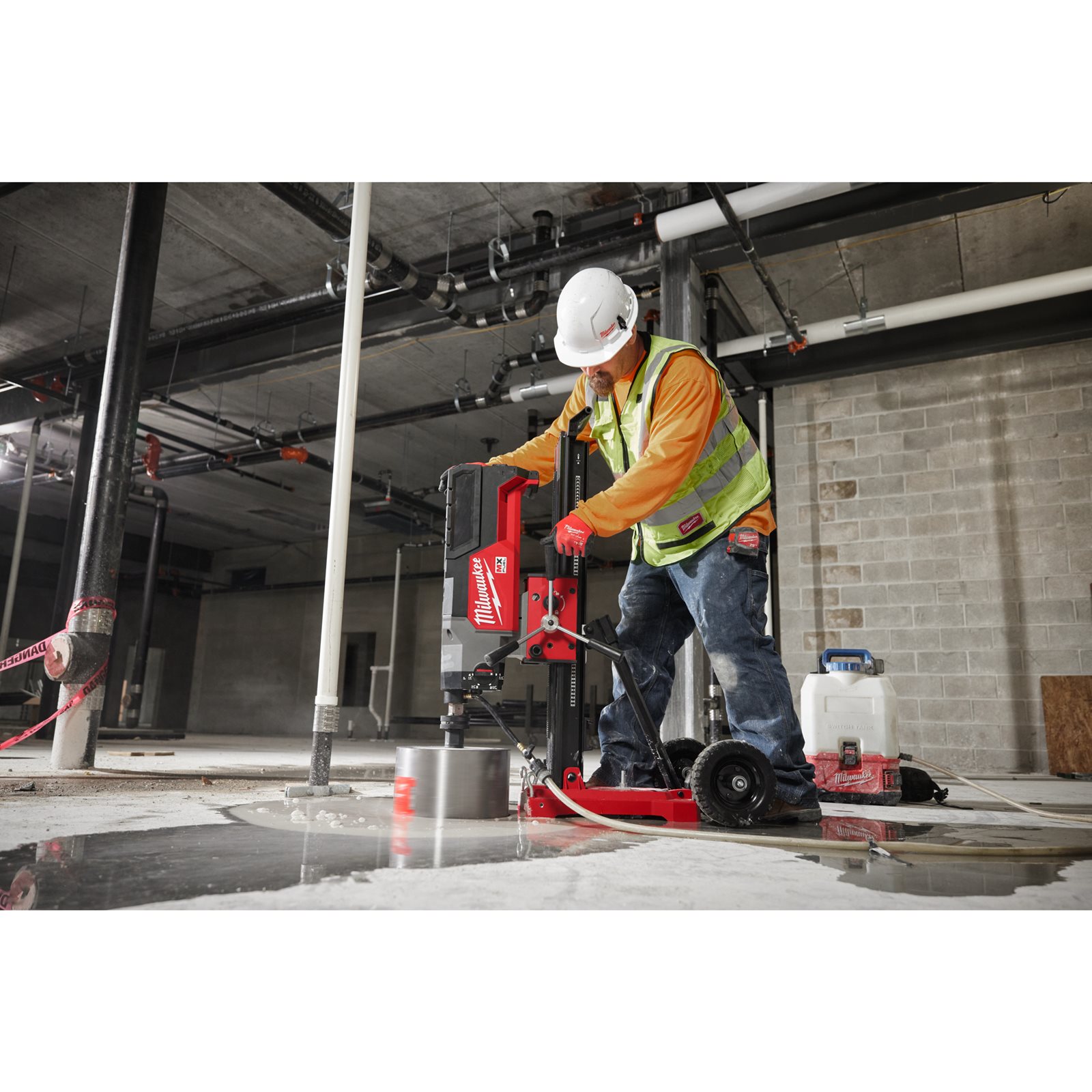 Mașină de găurit cu carotă diamantată 350 mm MX FUEL Milwaukee MXF DCD350 KIT-0 - detaliu 1