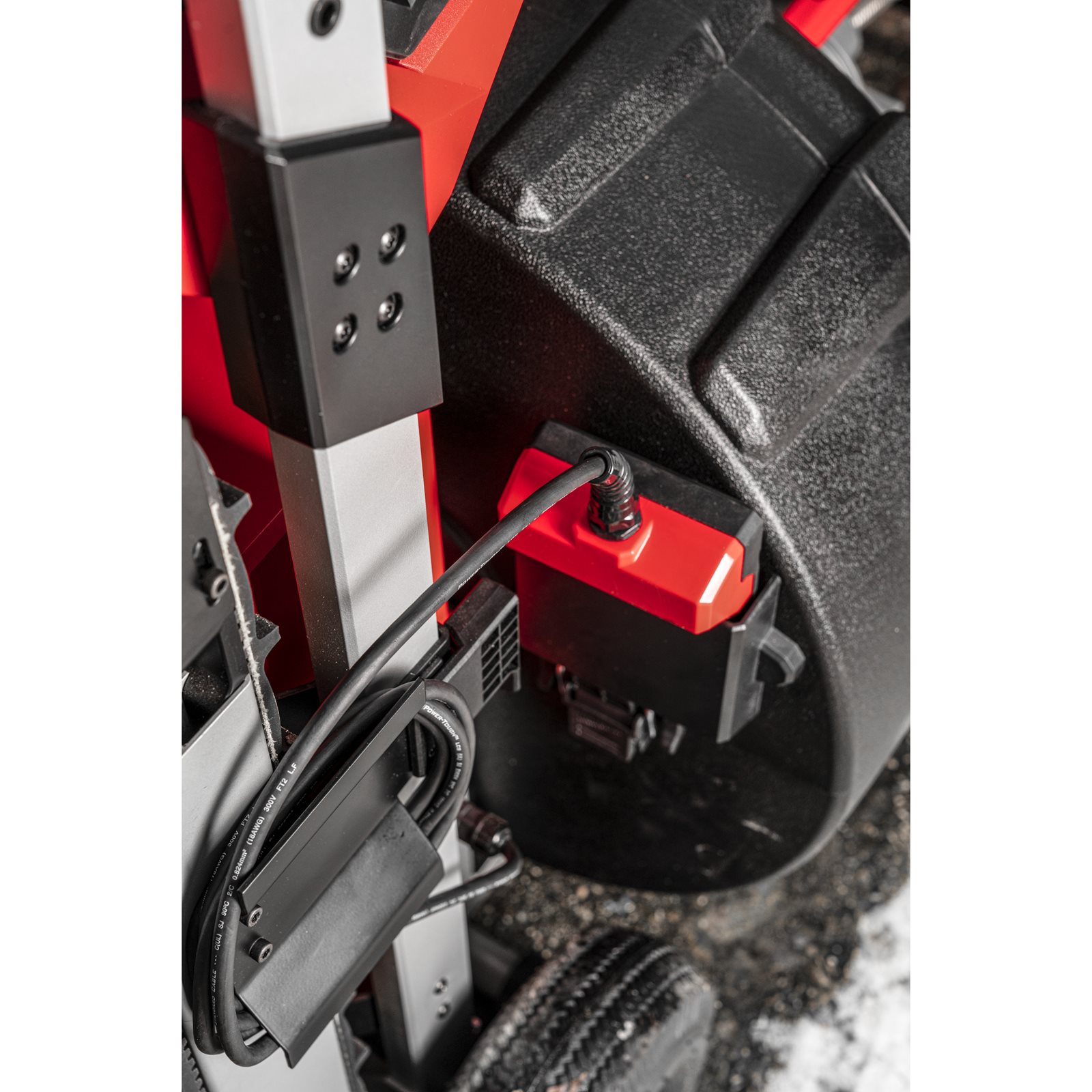Mașină industrială de desfundat țevi cu funcție POWERTREDZ MX FUEL Milwaukee MXF LSDP-301 - detaliu 10