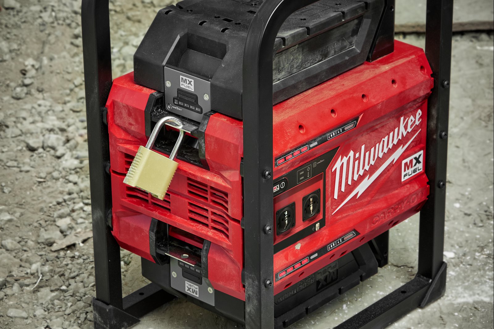 Invertor MX FUEL Milwaukee MXF PS-602 - in utilizare 7