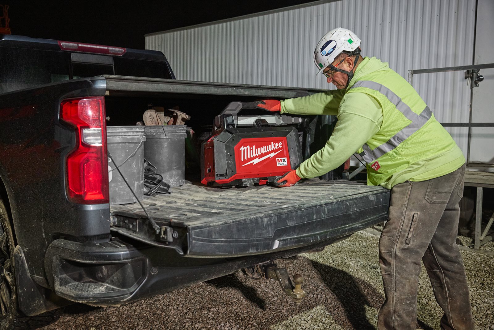 Turn compact de iluminat MX FUEL Milwaukee MXF TLIC-601 - in utilizare 4