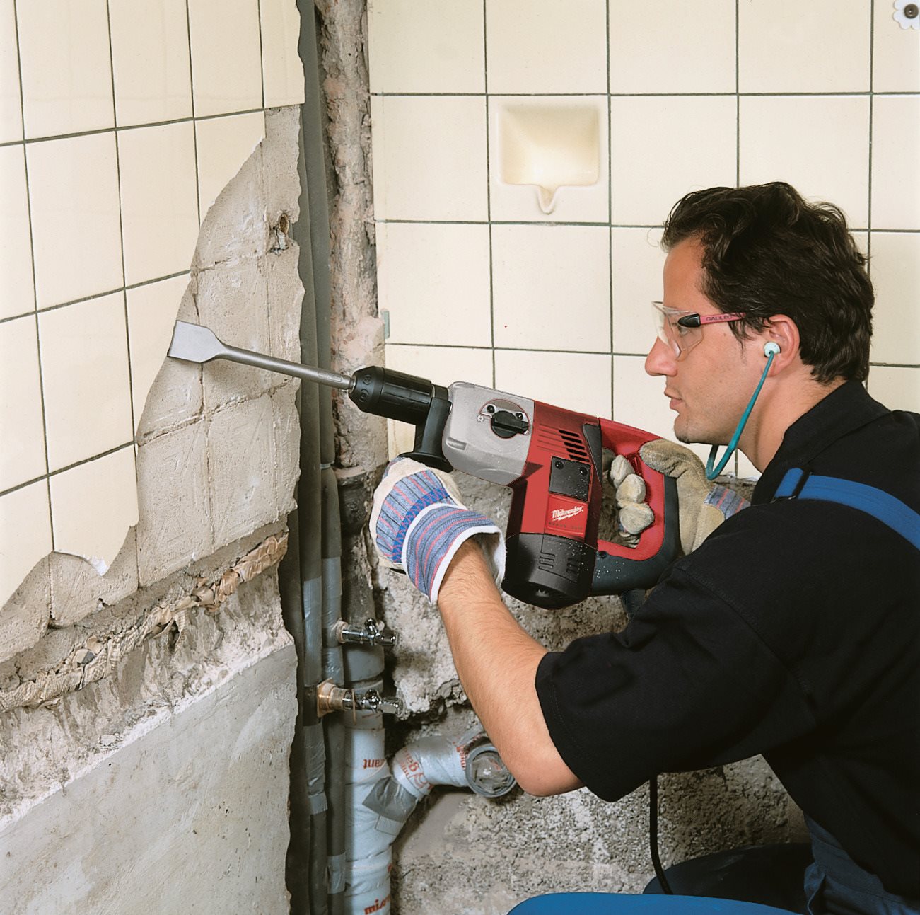Ciocan demolator SDS-Plus 3 kg Milwaukee PCE 3/K - in utilizare 2