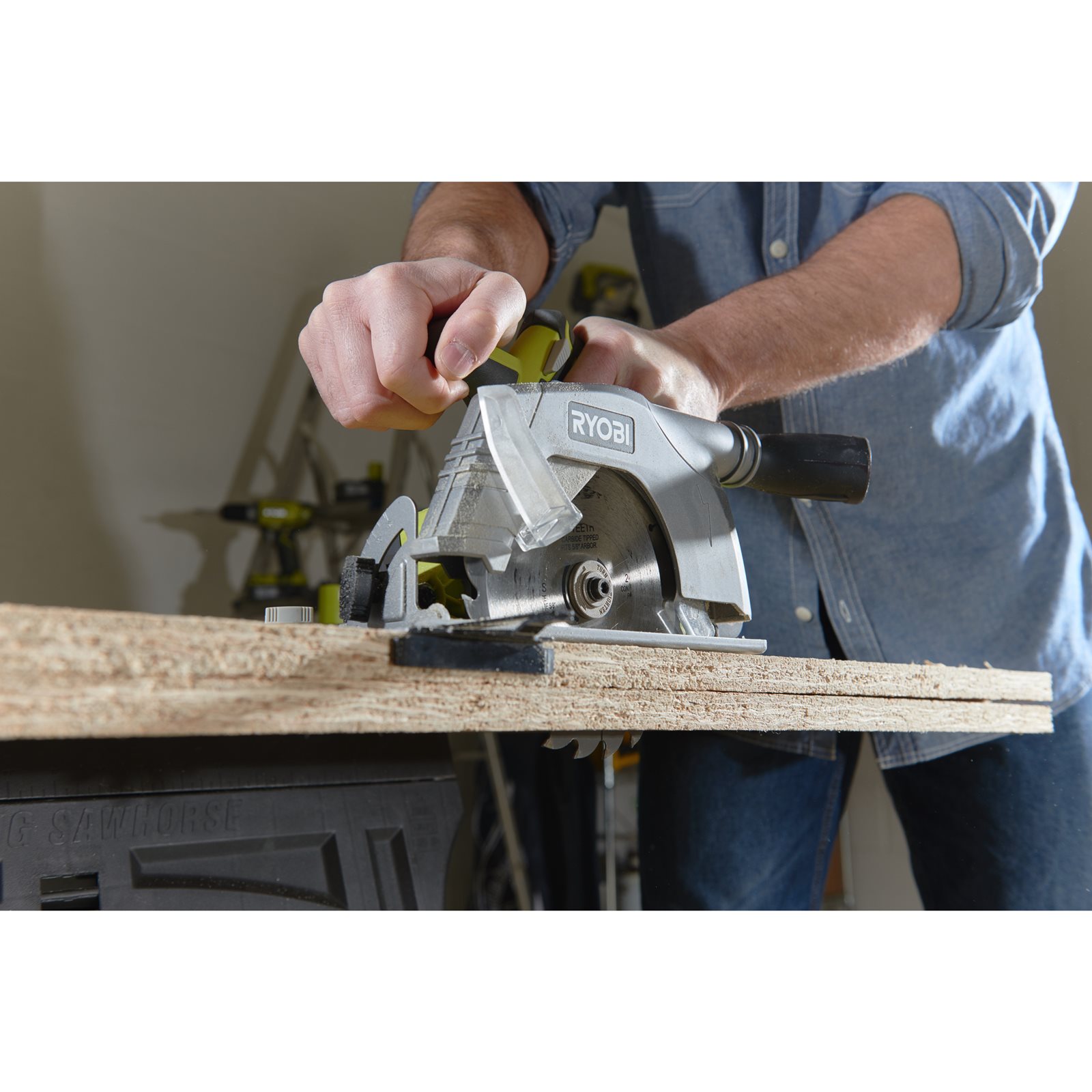 18V ONE+ Fierăstrău circular 18V ONE+ Ryobi R18CS-0 - in utilizare 6