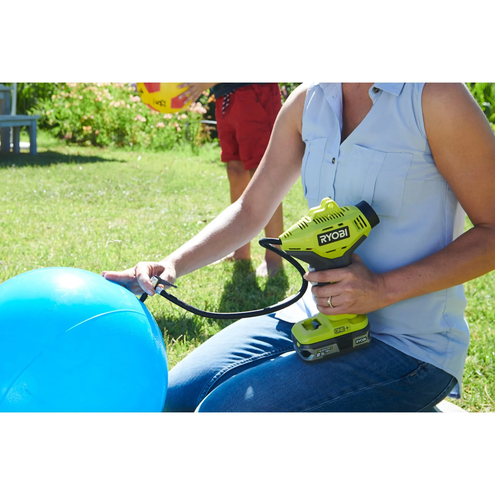 Pompă aer de înaltă presiune 18V ONE+ Ryobi R18PI-0 - in utilizare 4