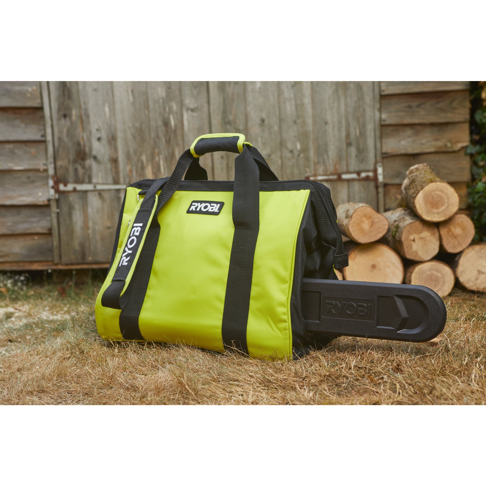 Geantă pentru fierăstrău Ryobi RAC256 - in utilizare 1