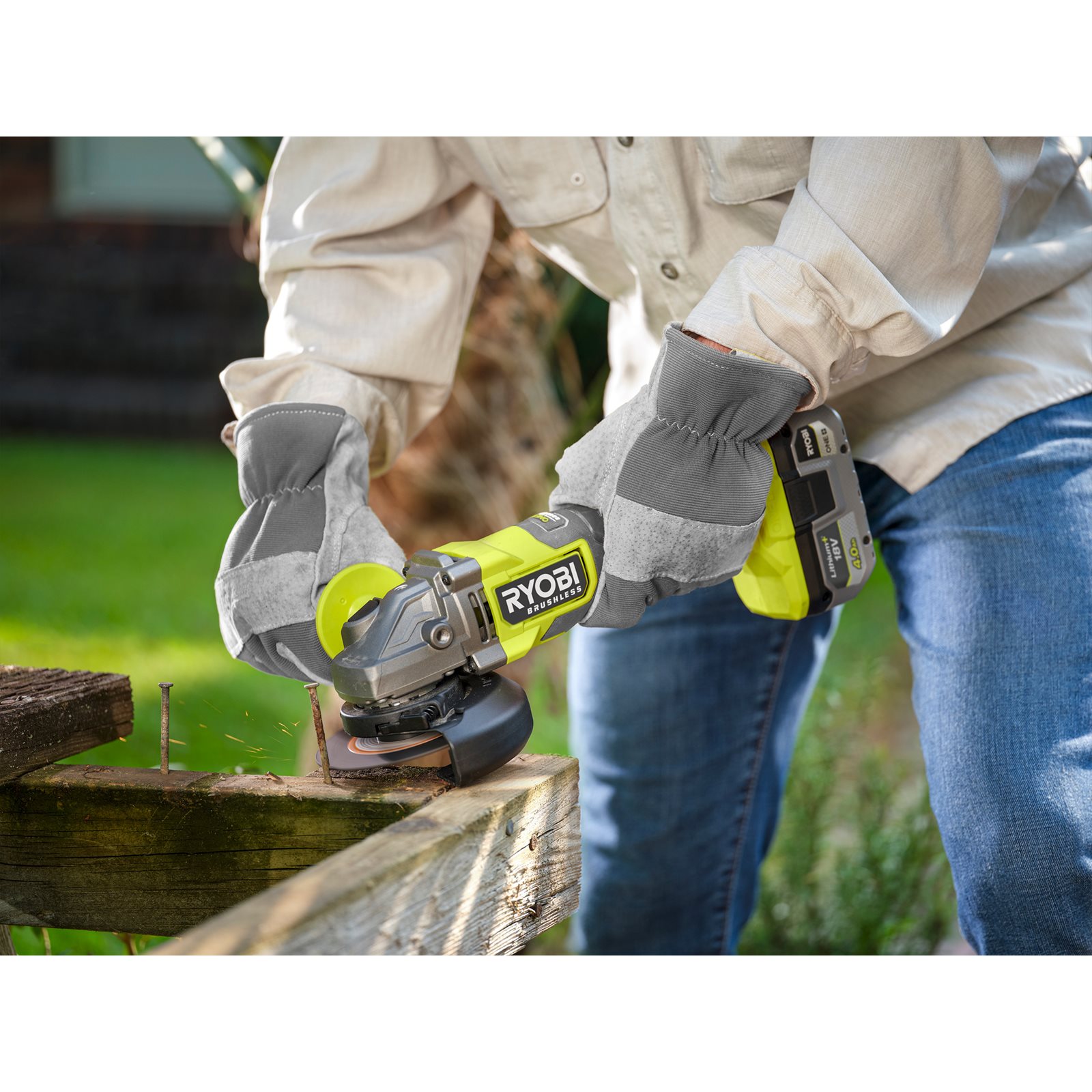 Polizoare unghiulare Ryobi RAG18BL-0 - in utilizare 6