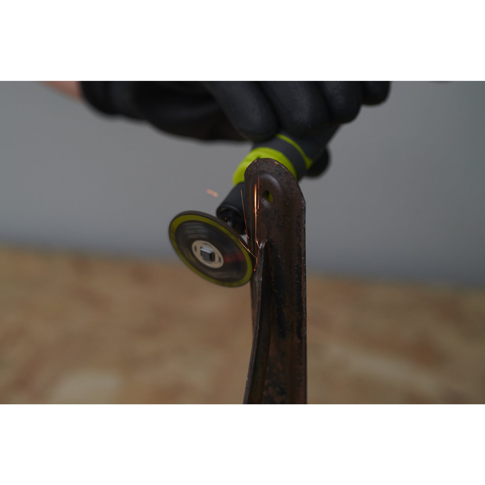 Roți polizor 38 mm Ryobi RAR507-2 - in utilizare 2