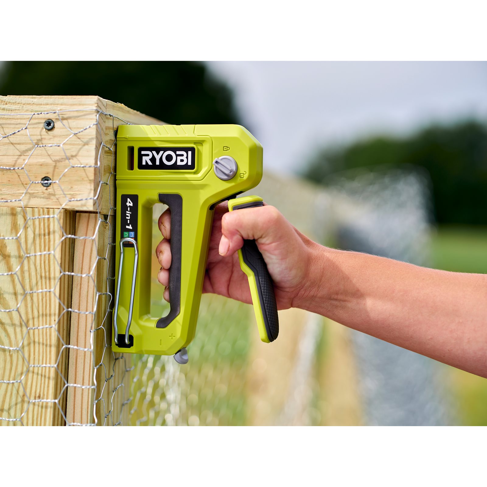 Capsatoare Ryobi RHFST4IN1 - in utilizare 2