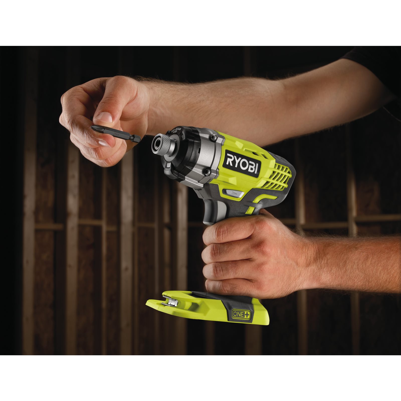 Mașină de înșurubat cu impact 18V ONE+ Ryobi RID1801M - detaliu 1