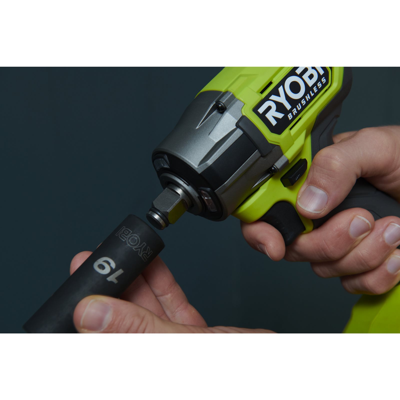 Chei de impact Ryobi RIW18CBL-0 - in utilizare 6