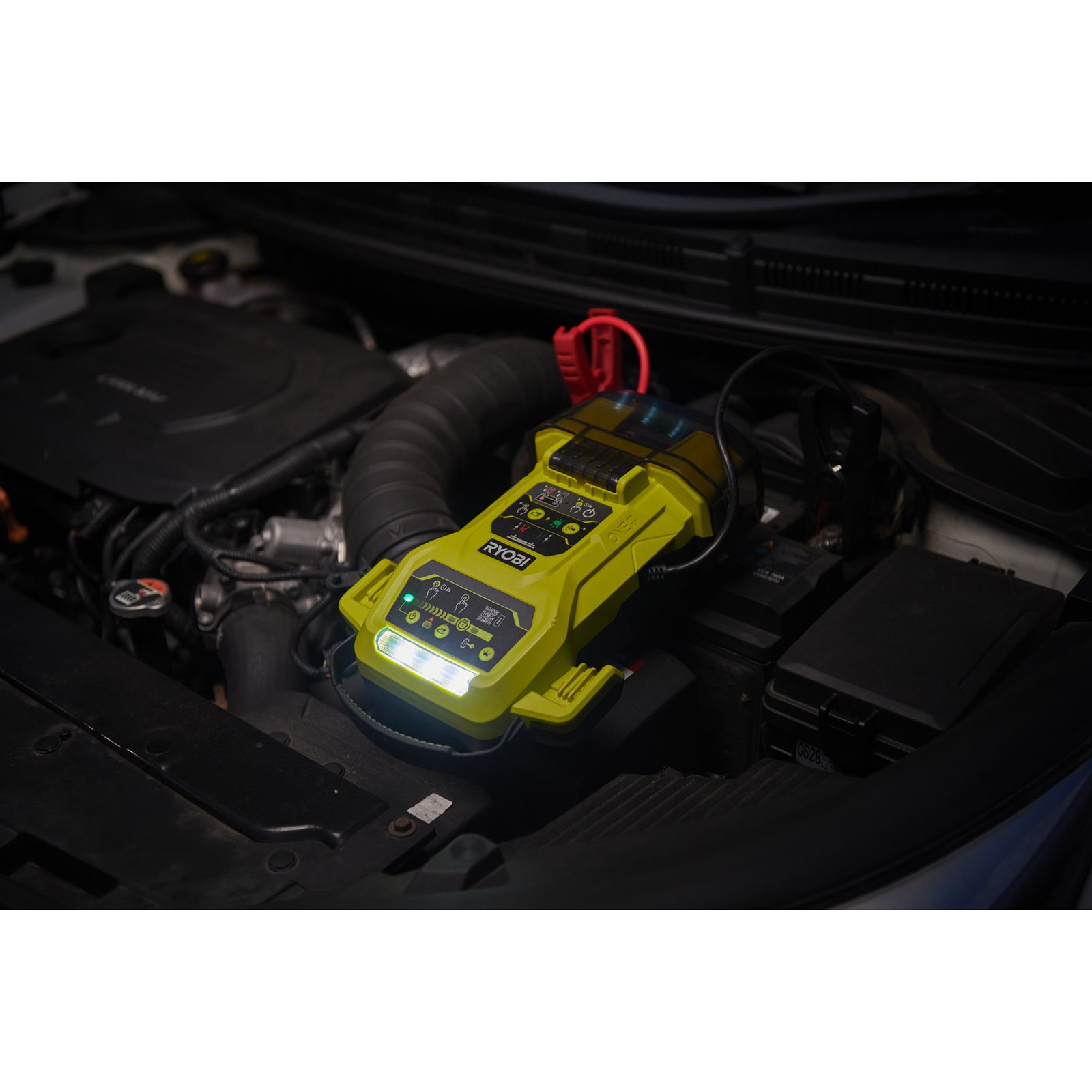 Jump Starters Ryobi RJSC18-0 - in utilizare 4