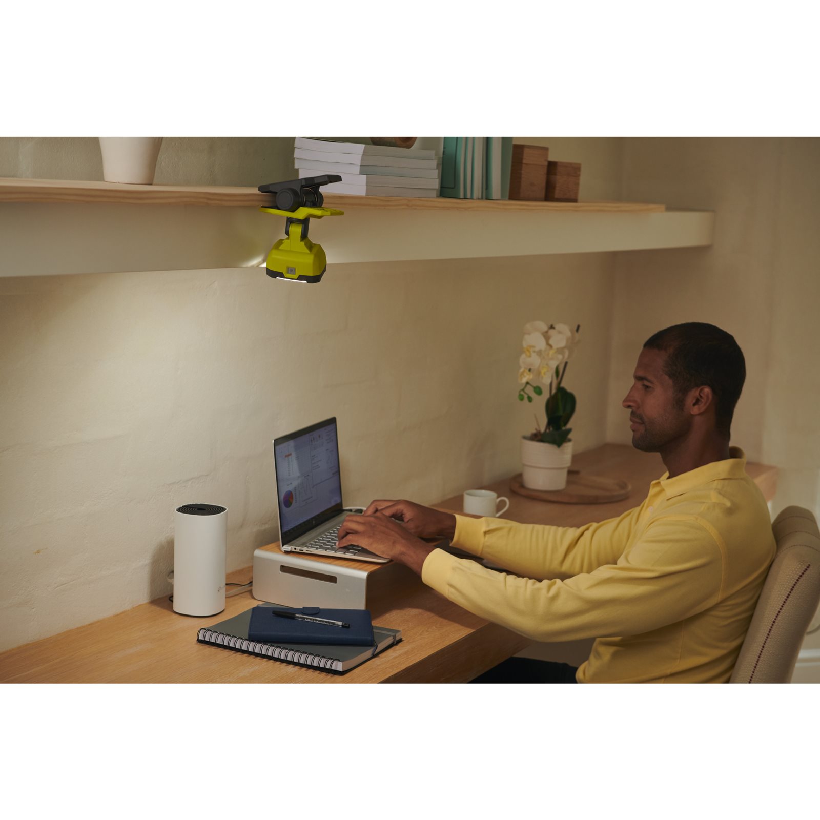 Iluminat Ryobi RLC4-0 - in utilizare 5