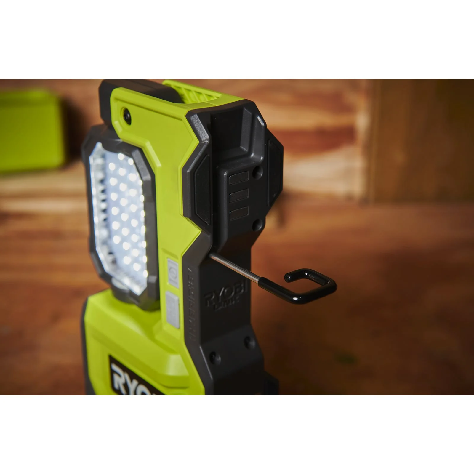 Iluminat Ryobi RMTL18-0 - in utilizare 7