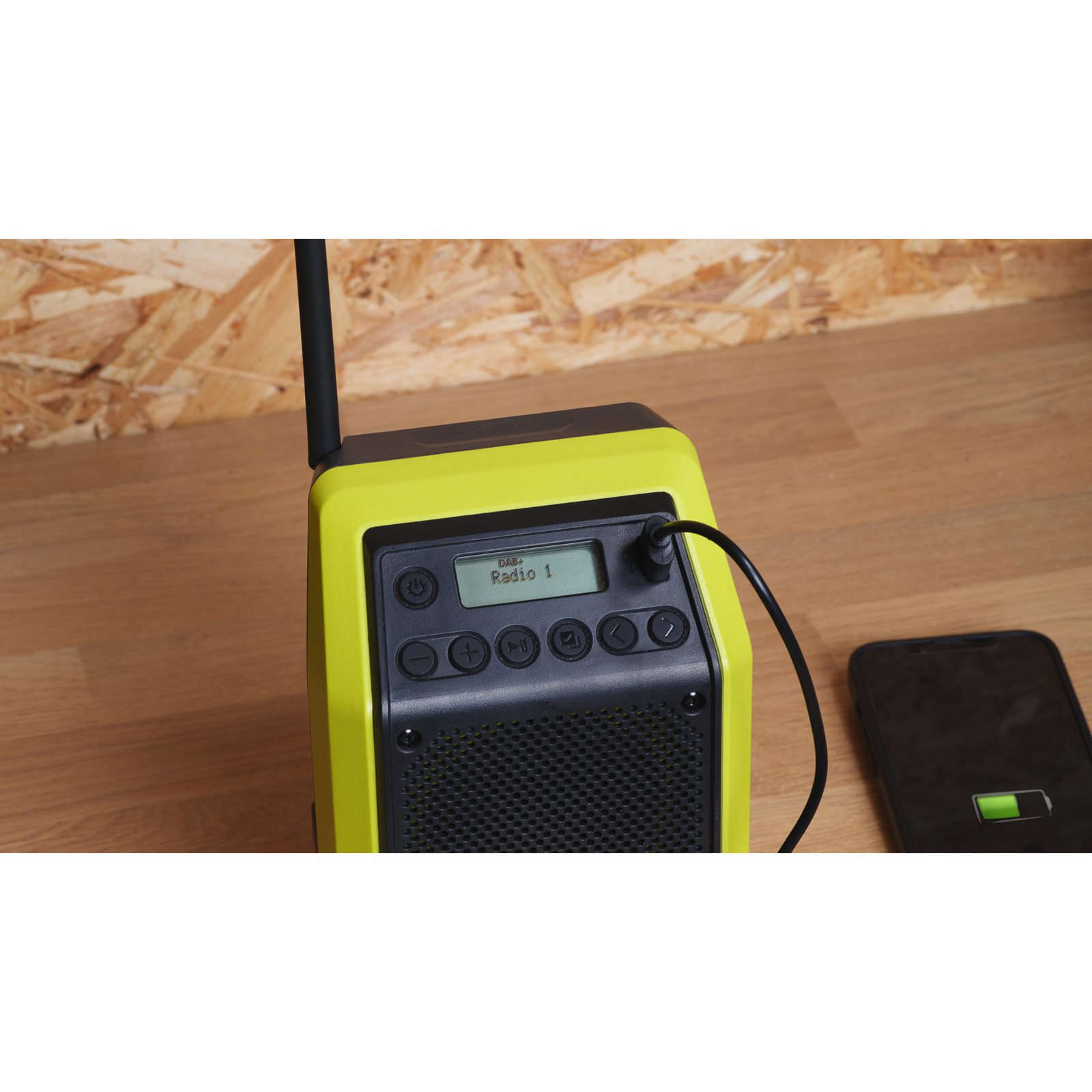 Radio 18V ONE+ DAB+ cu Bluetooth Ryobi RRDAB18-0 - detaliu 1