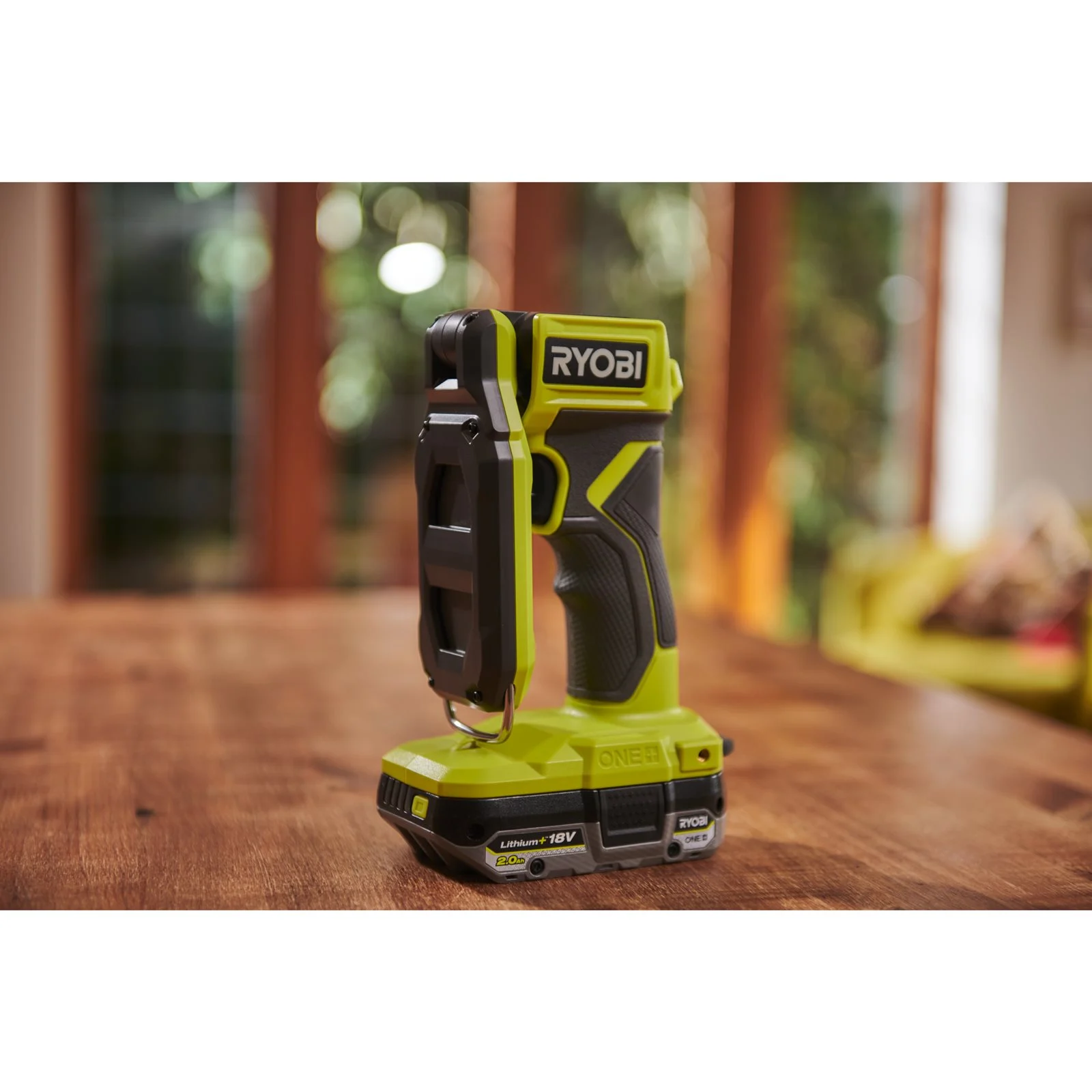 Iluminat Ryobi RSL18-0 - in utilizare 3