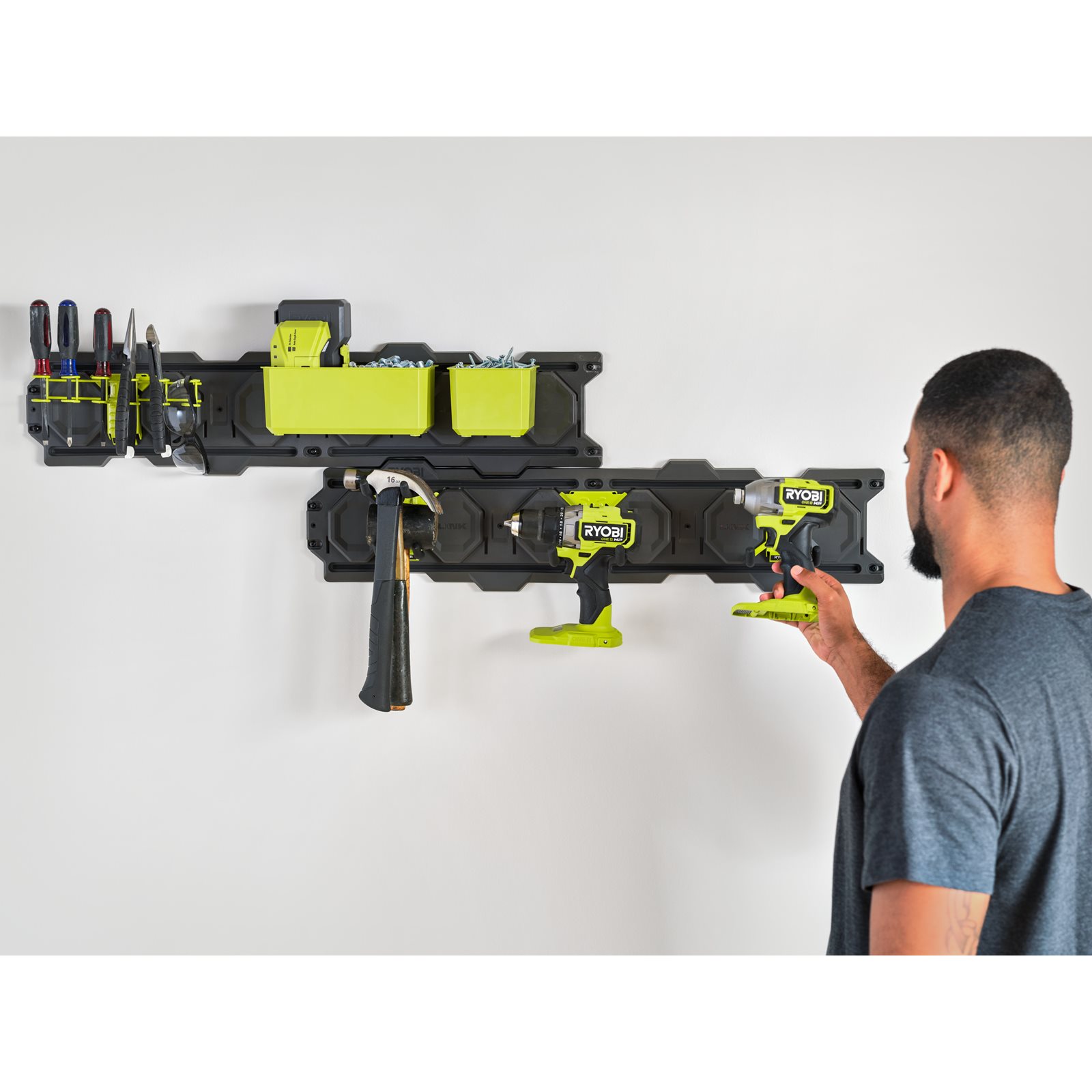 Șină de perete 2 piese RYOBILINK Ryobi RSL2WR-2 - in utilizare 1