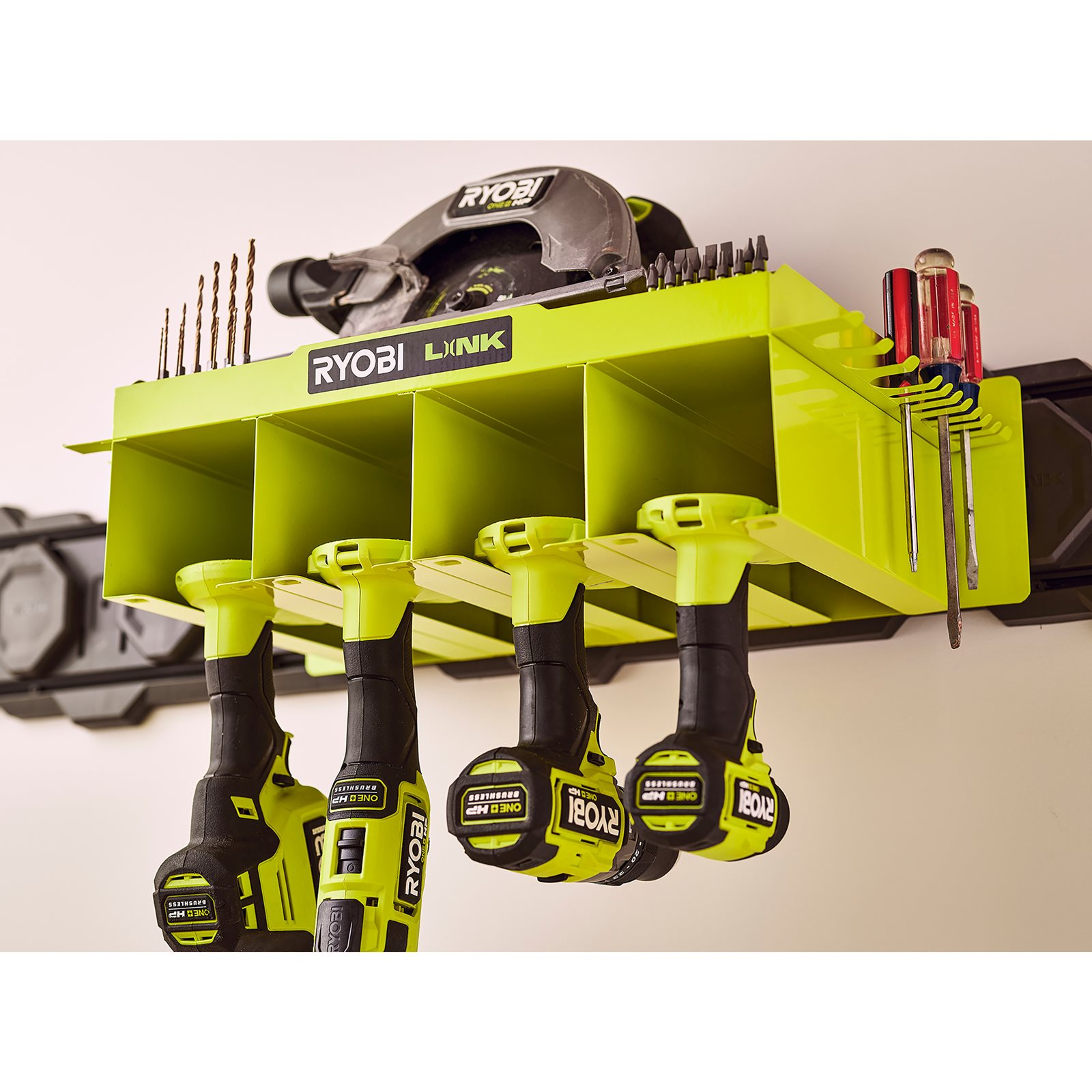 Organizator de rafturi pentru unelte RYOBILINK Ryobi RSLW401 - in utilizare 1