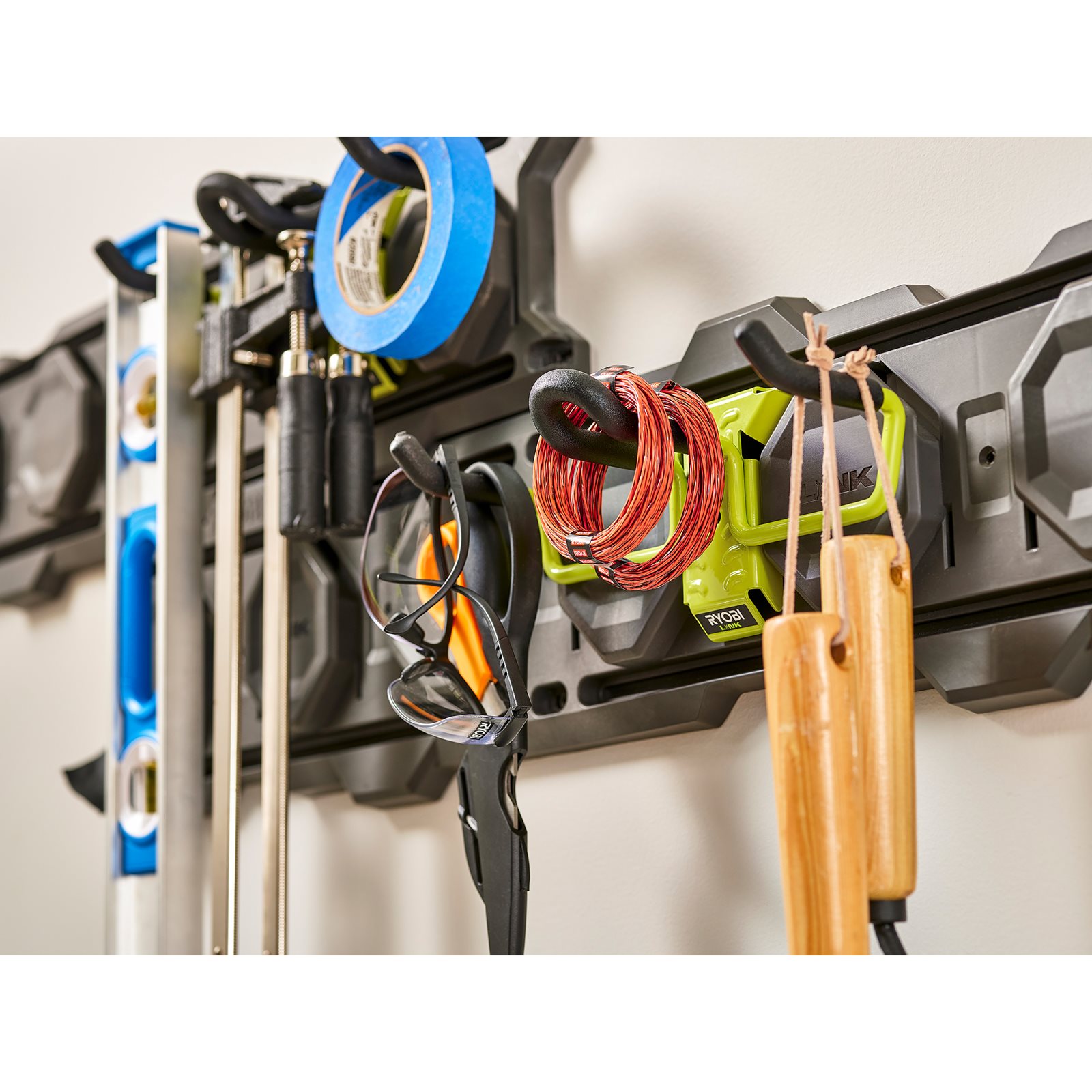 Set de cârlige standard RYOBILINK Ryobi RSLW806 - in utilizare 1