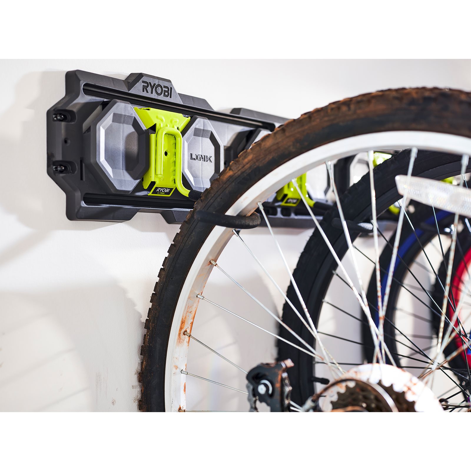 Cârlig pentru biciletă RYOBILINK Ryobi RSLW809 - in utilizare 1