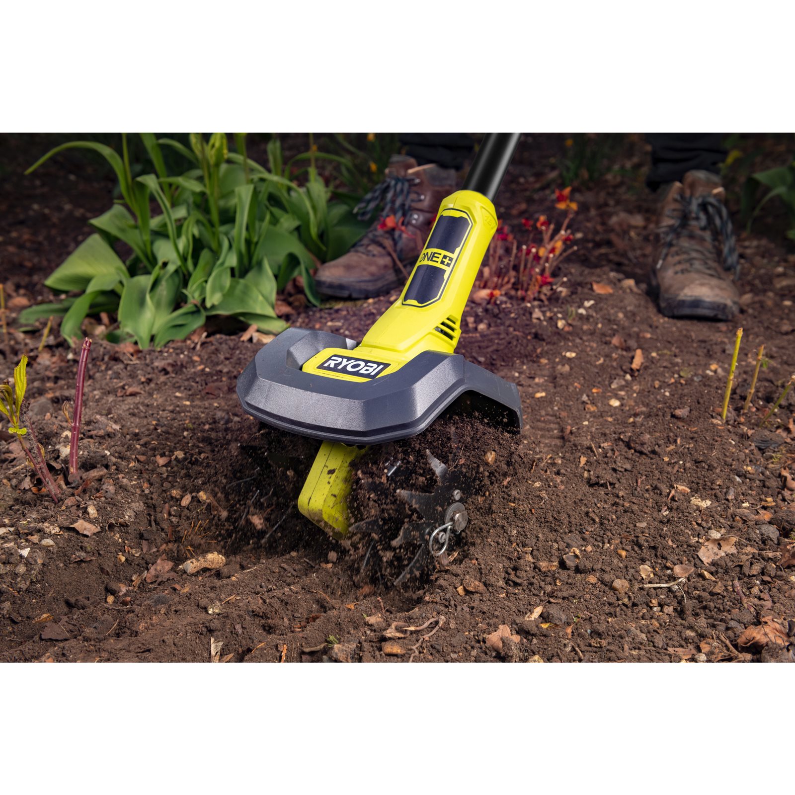 Cultivator 18V ONE+ Ryobi RY18CVA-0 - in utilizare 6