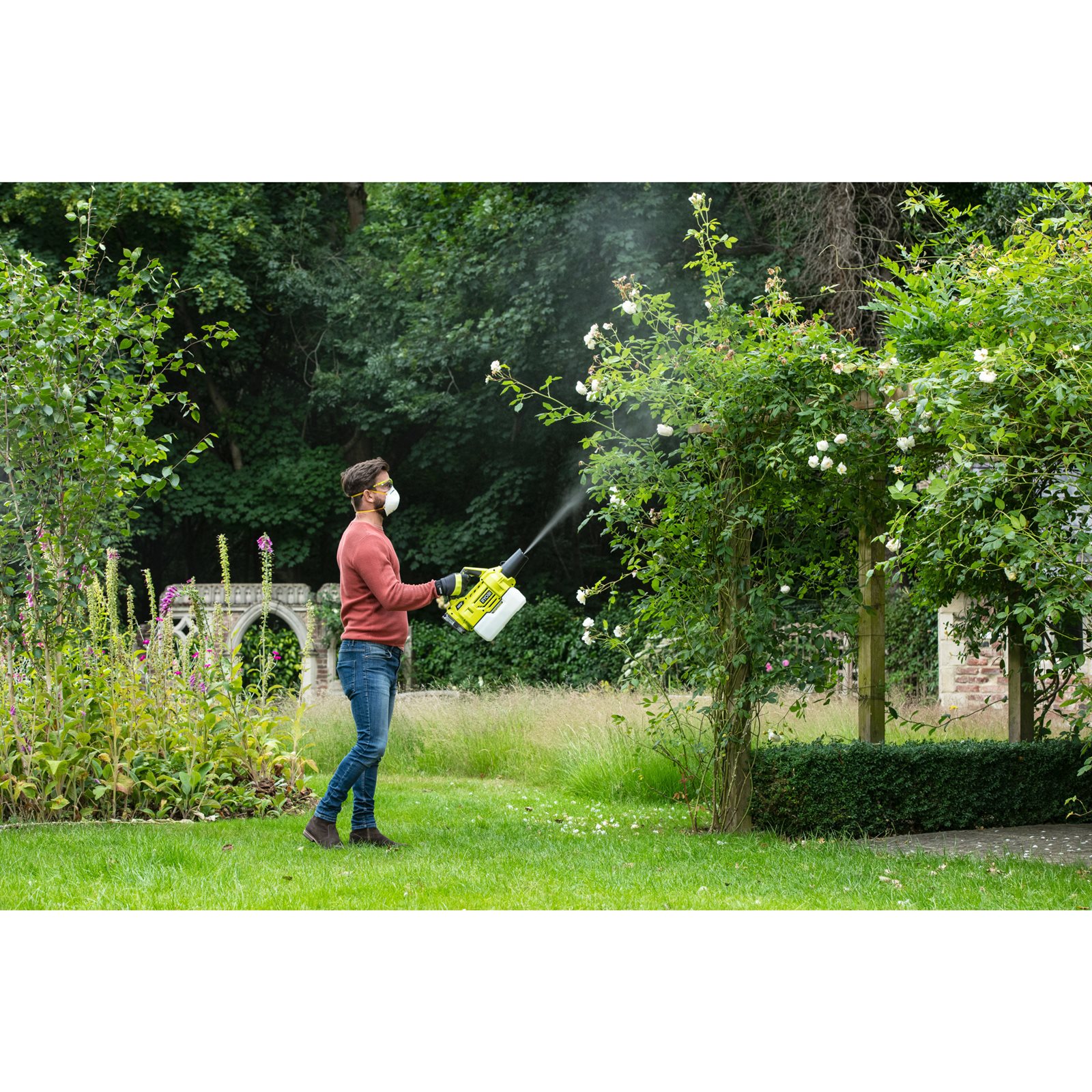 Nebulizator 18V ONE+ Ryobi RY18FGA-0 - in utilizare 2