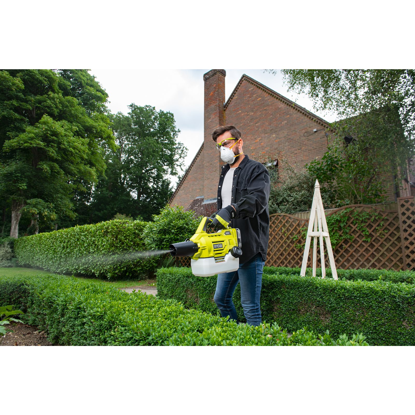 Nebulizator 18V ONE+ Ryobi RY18FGA-0 - in utilizare 4