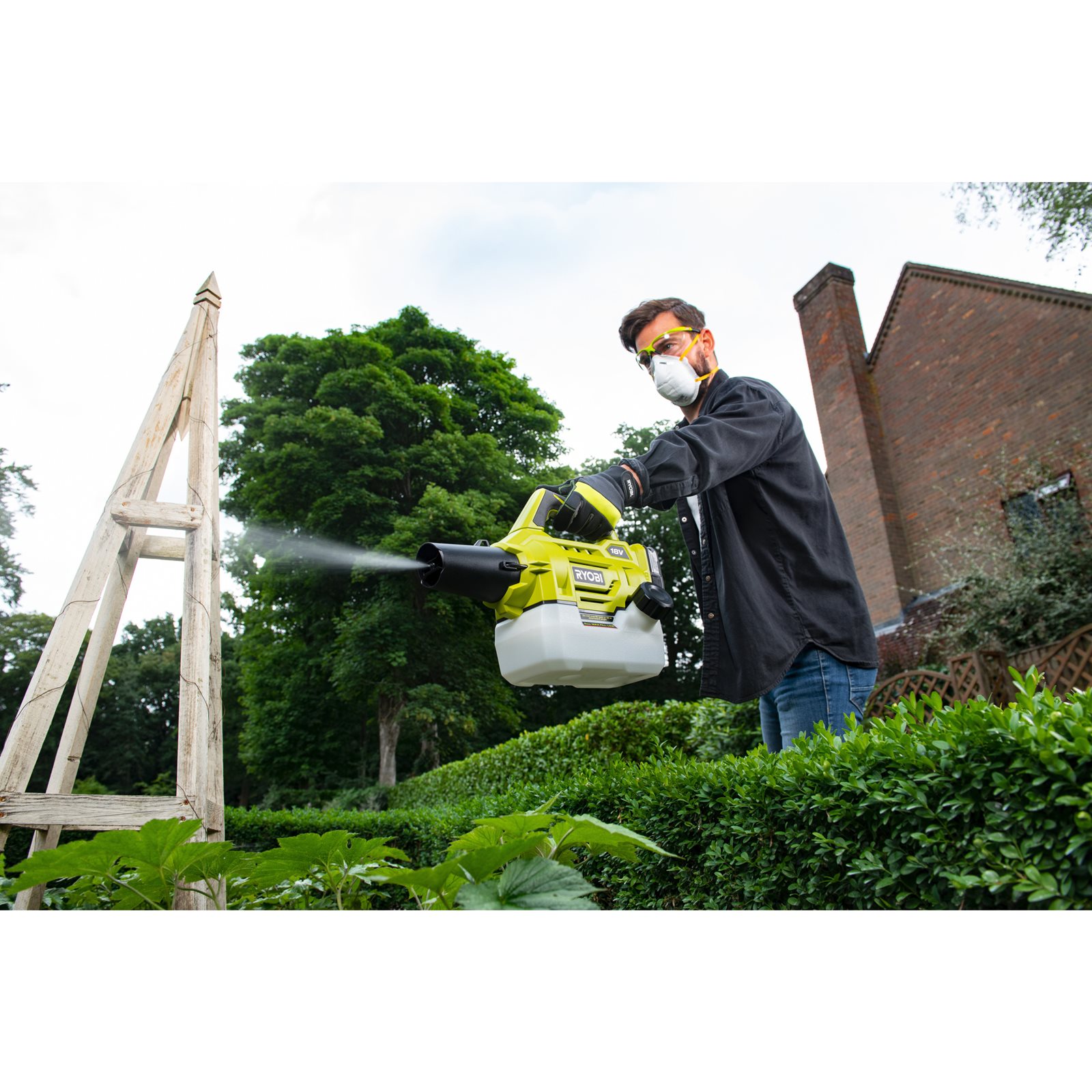 Nebulizator 18V ONE+ Ryobi RY18FGA-0 - in utilizare 8