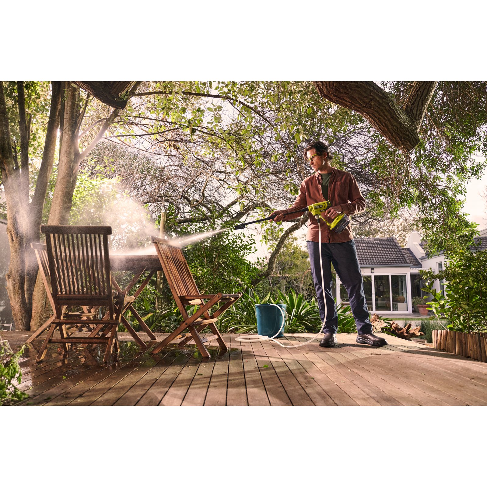Aparat de spălat cu presiune 18V ONE+ Ryobi RY18PW22A-0 - in utilizare 2