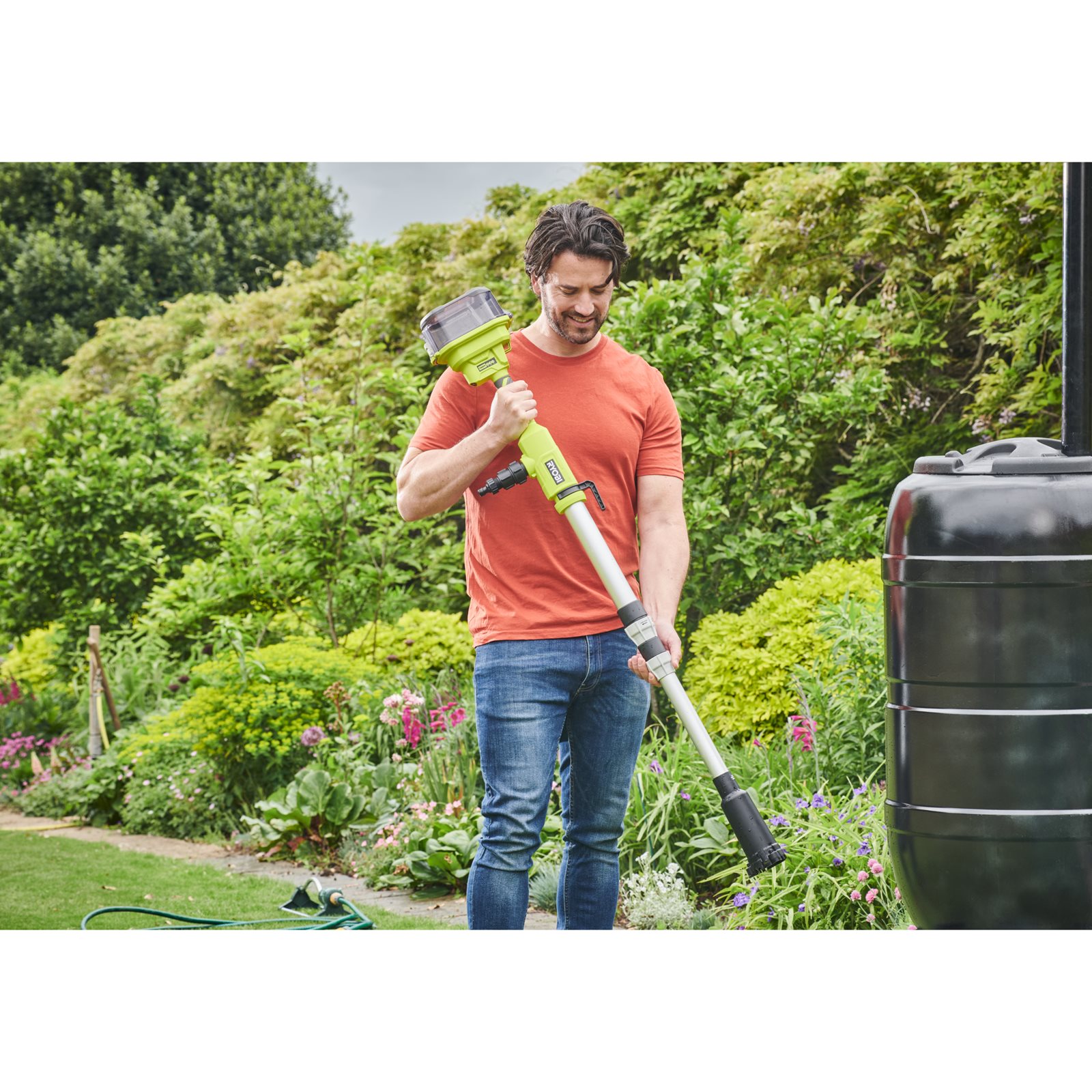 Pompă telescopică pentru apă curată 18V ONE+ Ryobi RY18STPA-0 - in utilizare 6
