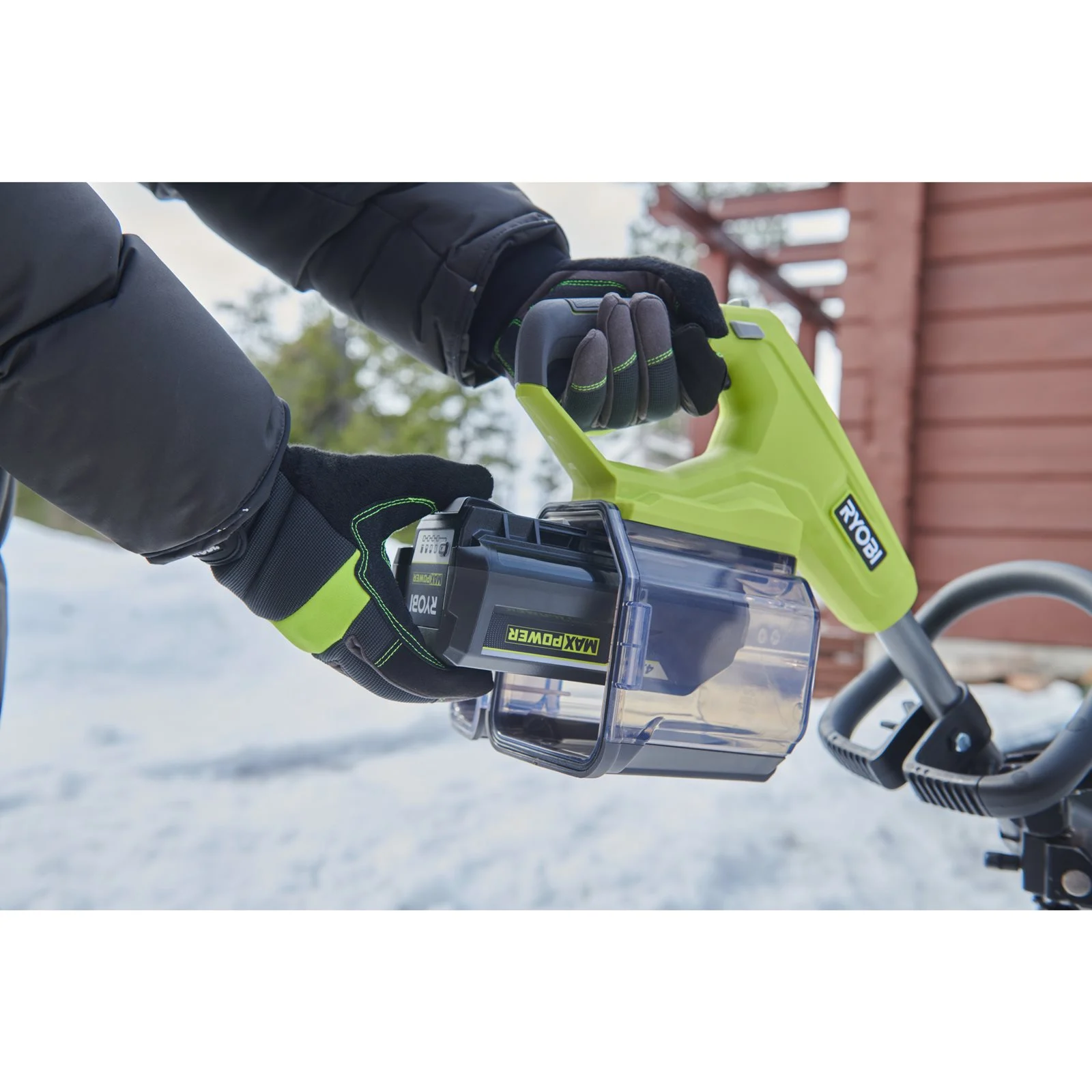 Freze de zăpadă Ryobi RY36ST30A-0 - in utilizare 7