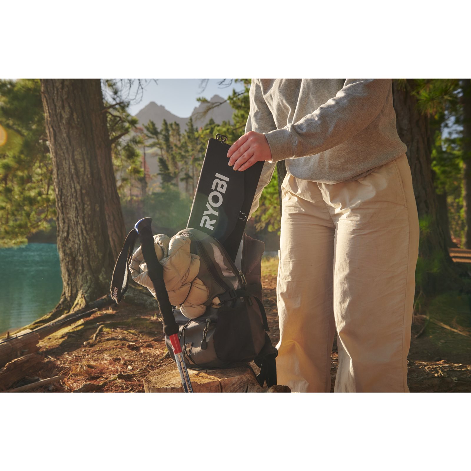 Panou solar Ryobi 14W Ryobi RYSP14A - in utilizare 3